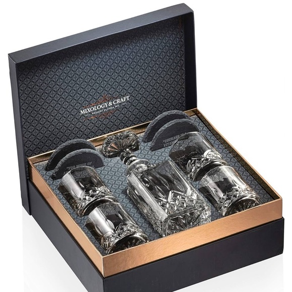 Mixology & Craft Whiskey Decanter Set Crystal Bourbon Scotch Cognac Glasses 10oz - Picture 3 of 5